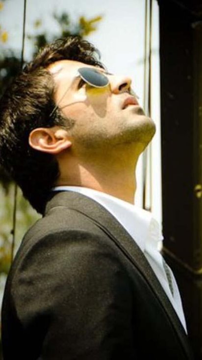 Barun Sobti's AWESOME WALLPAPER!!!(PIC)!!!! | Iss Pyaar Ko Kya Naam Doon